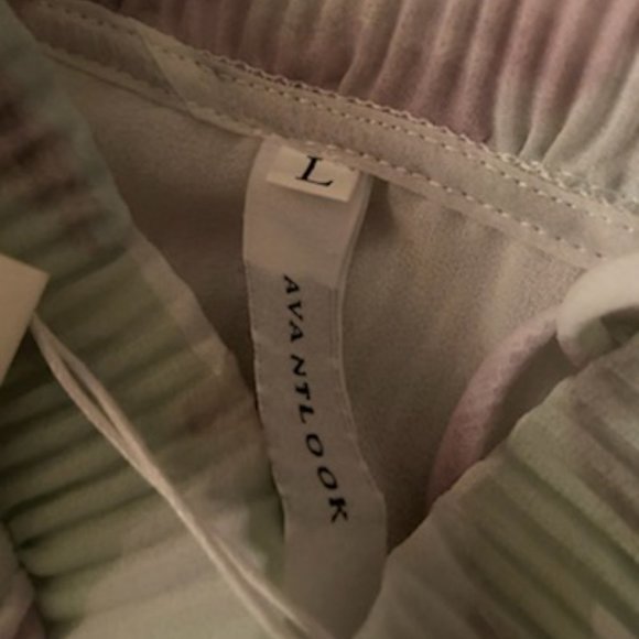 Lord & Taylor Button-Up Pastel Printed Lantern Sleeve Dress - Picture 3 of 11